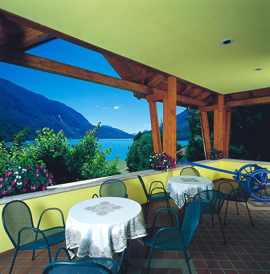 Hotel Des Alpes Molveno Exterior foto